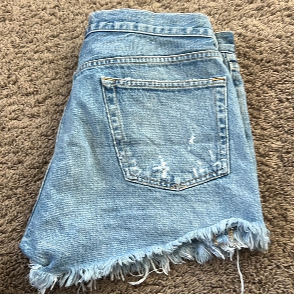 AGOLDE Parker Vintage Cut Off Short. Size 32 - Picture 7 of 10